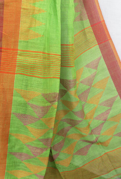 green linen jamdani saree, zari border linen jamdani saree, green linen jamdani, jamdani border linen saree, green linen sari