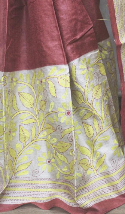 Hand Kantha Stitch Tussar Saree (KS0359) - Image 4