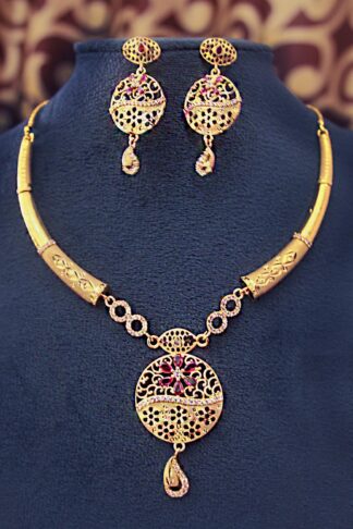 Hasuli Necklace with ear rings