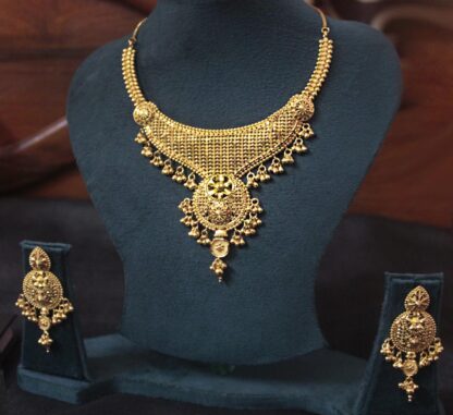 Ornamental Gold Plated Traditional Bridal Necklace Set